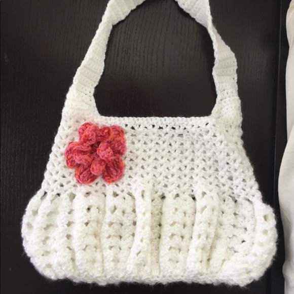 Meet your posher - Picture 9 of 15